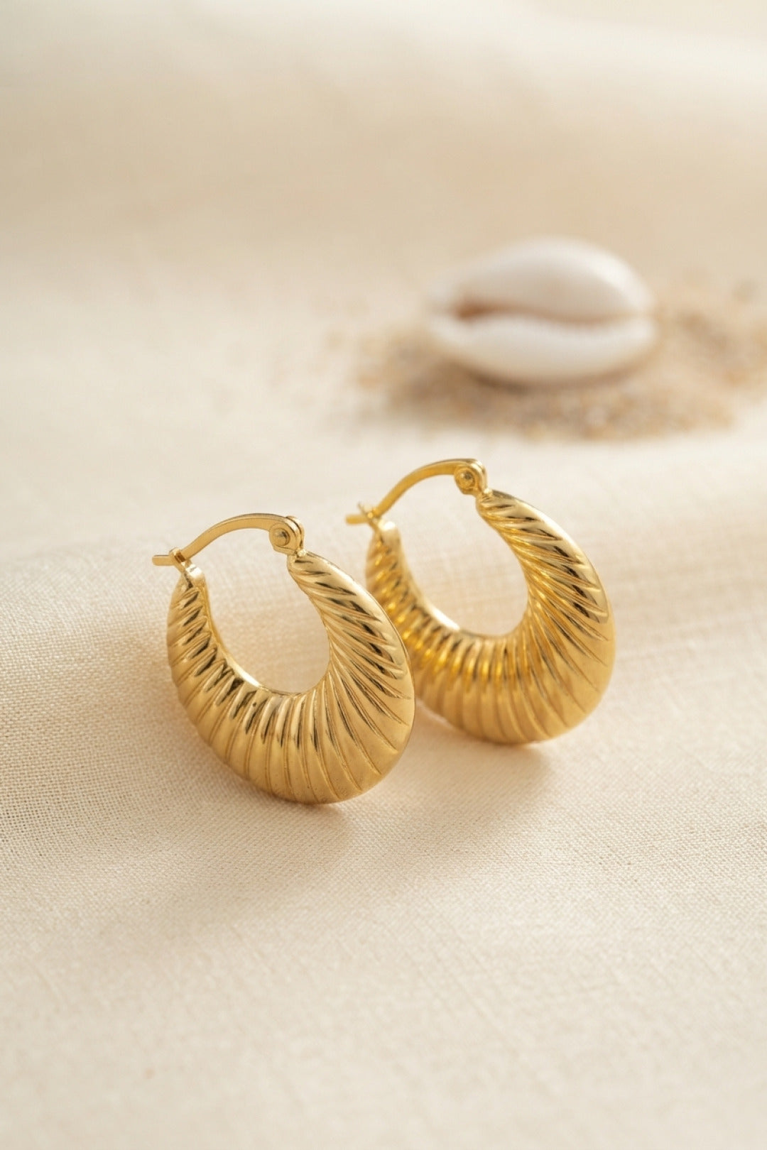 316L Çelik Gold Renk Halka Model Küpe